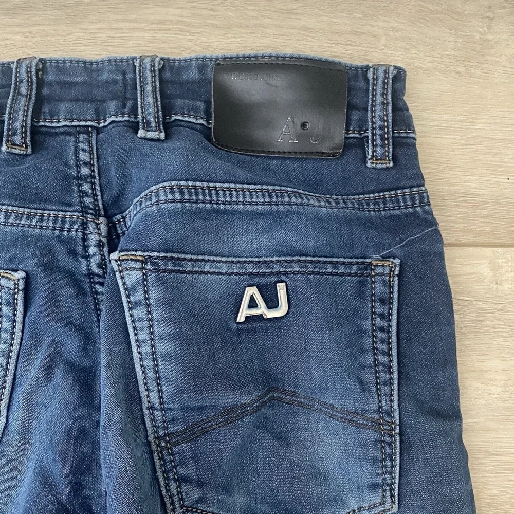 Armani‎ Jeans Womens Black Tag Size Mid Rise Denim Jeans Embellished Pockets